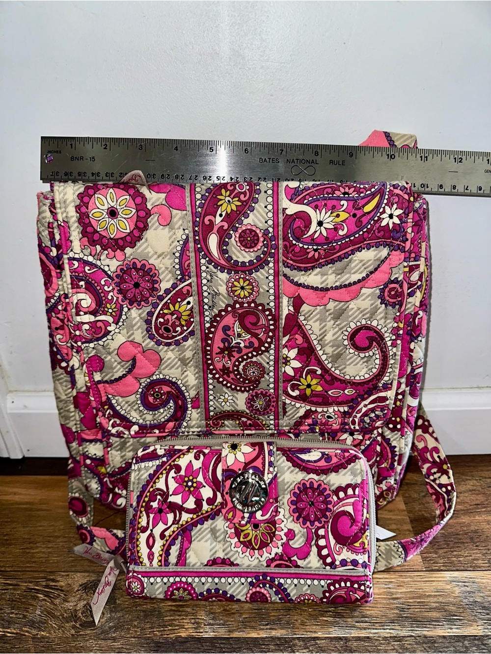 Quilted Paisley Crossbody Shoulder Bag & wallet in great condition like new